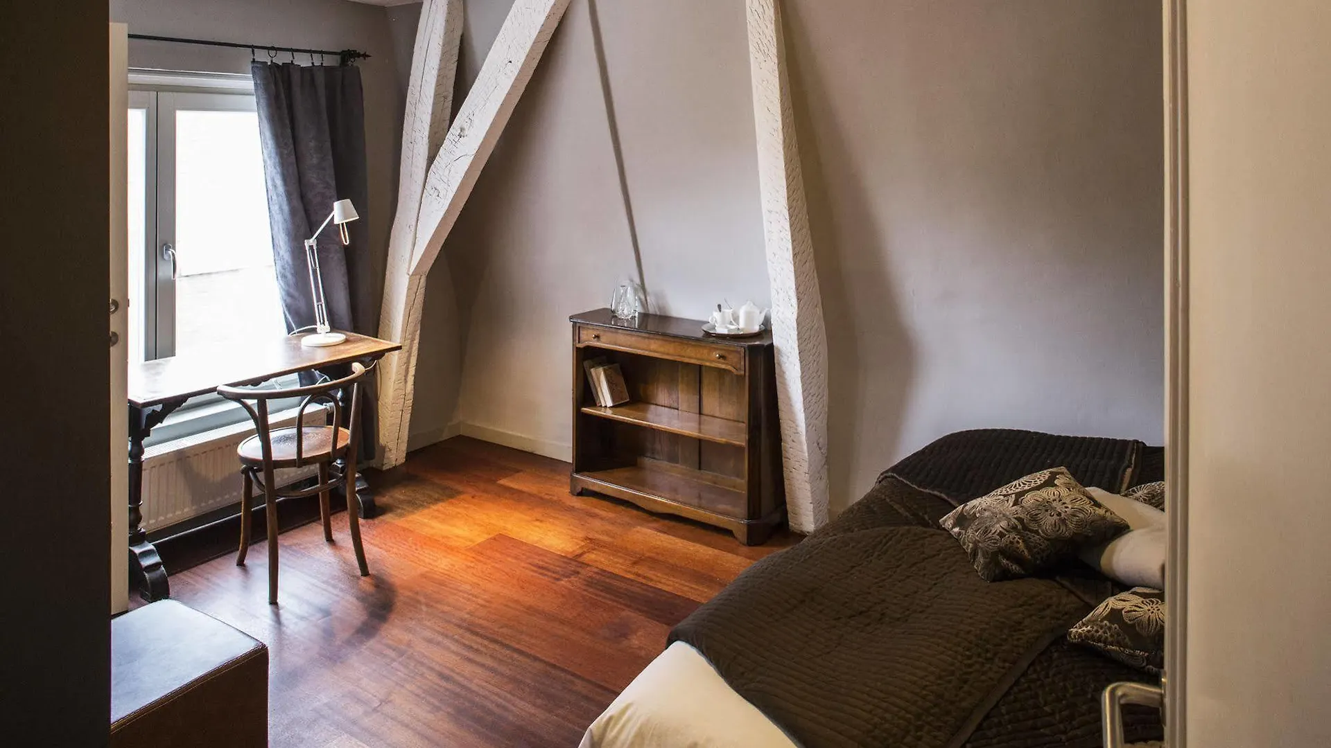 Alloggio in famiglia The Piano Guesthouse - Kwaadham52 Gand Belgio