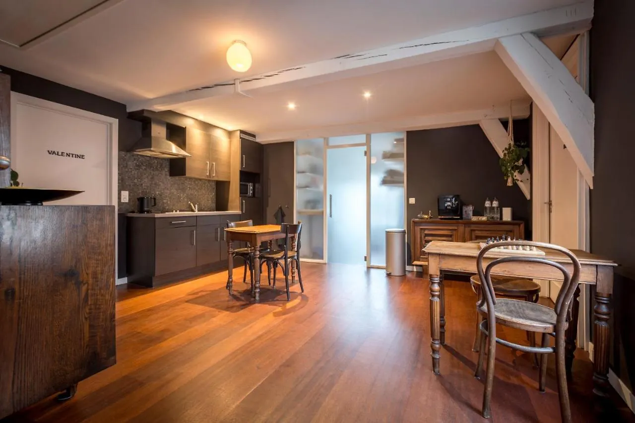 The Piano Guesthouse - Kwaadham52 Gand Alloggio in famiglia